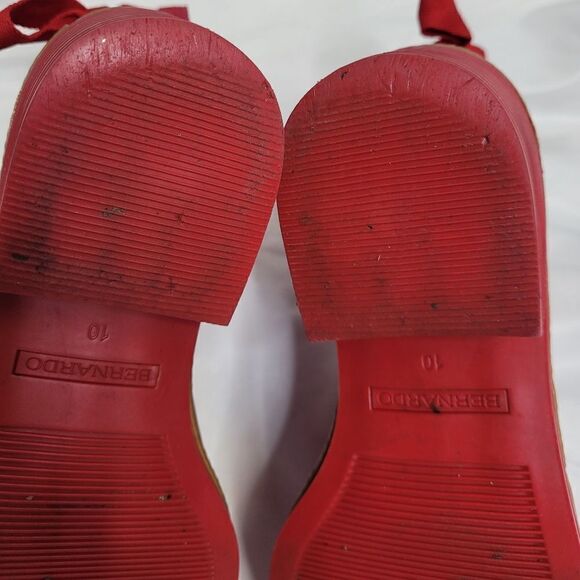 BERNARDO haute red rubber Paxton lace up ankle rain booties‎ boots 10 - Picture 9 of 13